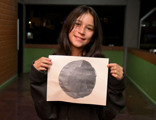 La Institución Educativa José Roberto Vásquez disfrutó de la “Luna Roja”